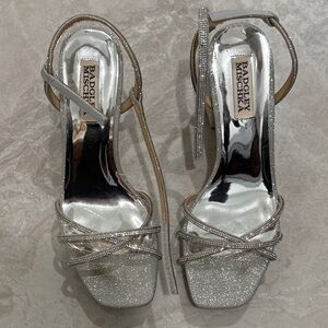 Badgley Mischka Silver Strappy Heels